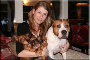 annelee-and-the-gang.jpg